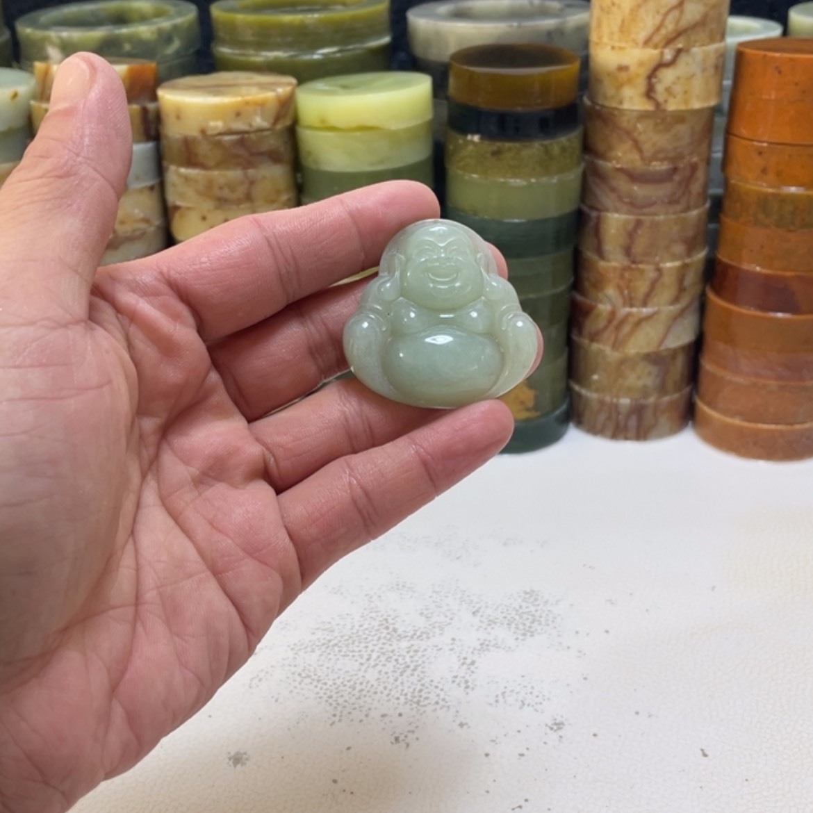 【闪购商品】蛇纹石玉未镶嵌珠宝半成品