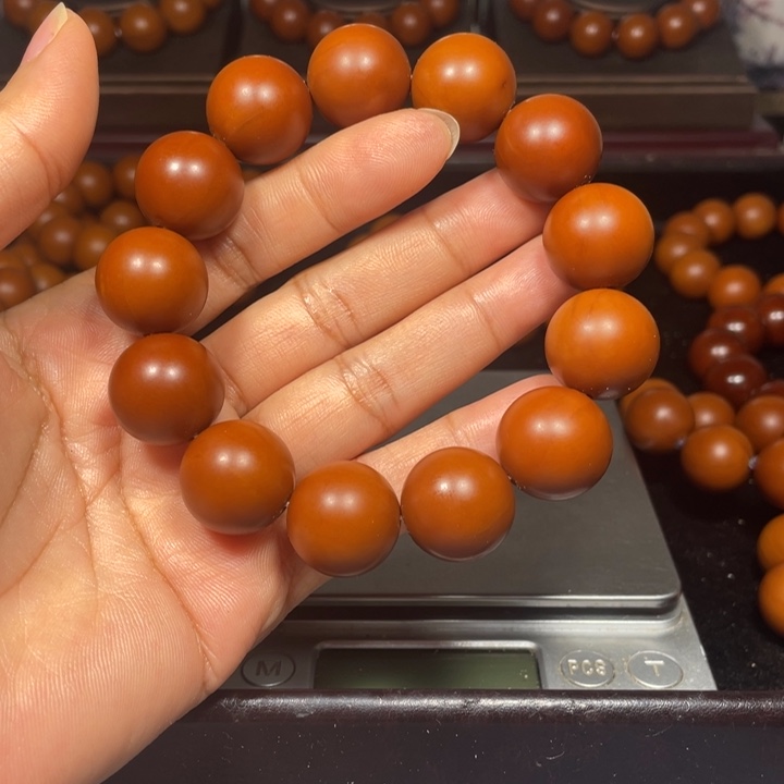 橄榄核吊坠1.81+广西铁核树王全品微花