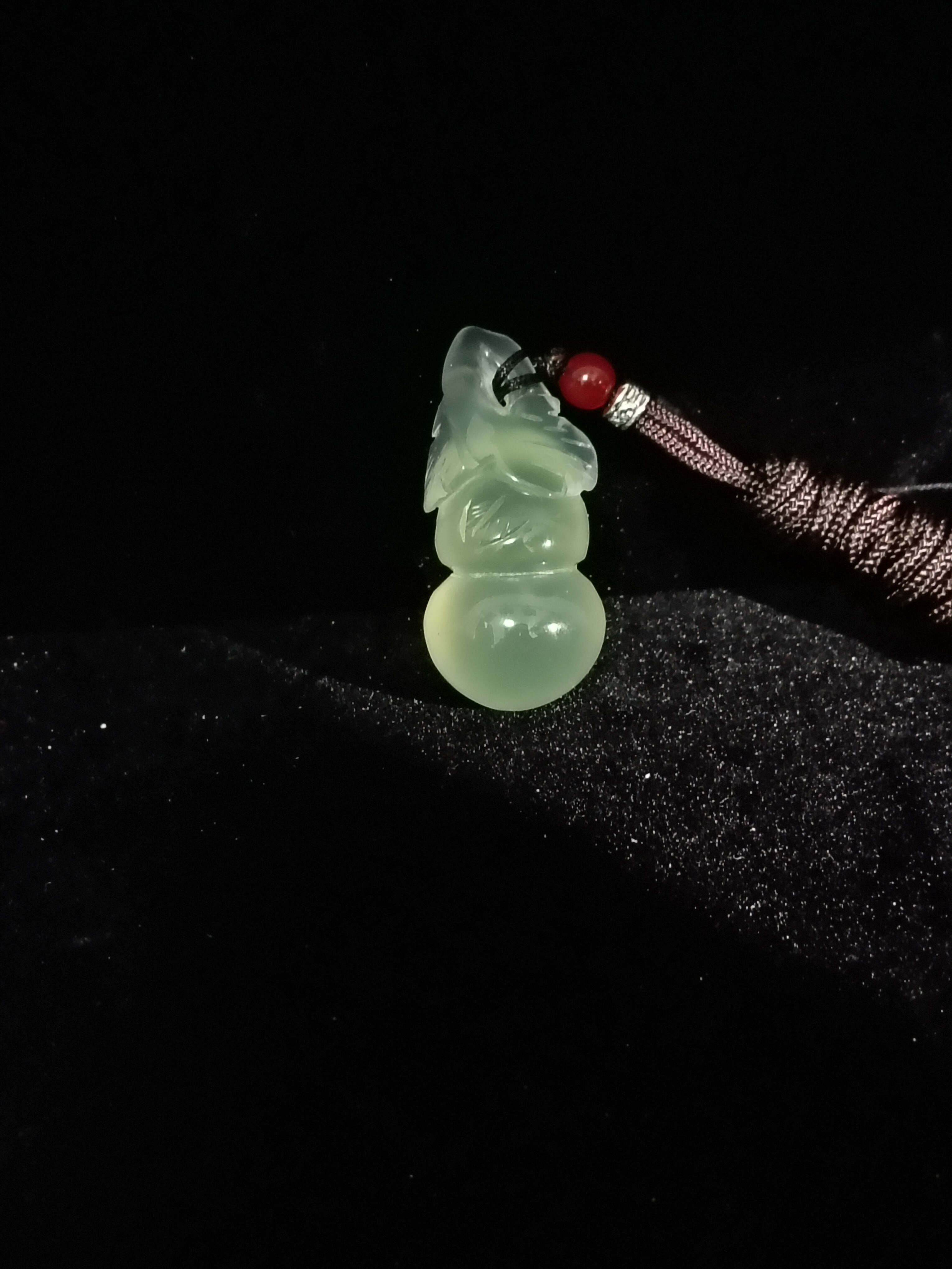 岫玉小葫芦吊坠绝美配饰