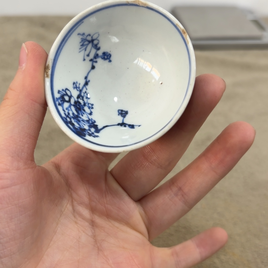 瓷片非常好看漂亮的物品 