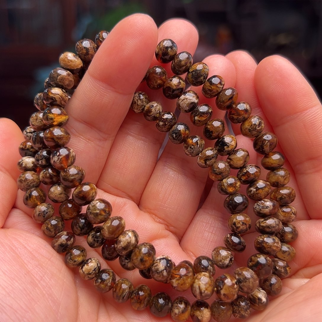 琥珀裸石未镶嵌抚顺琥珀20500。7mm