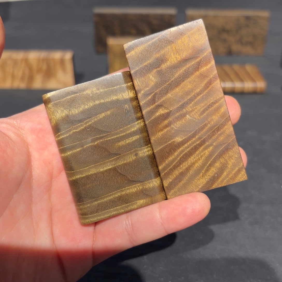 一***顺金丝楠木无事牌材料