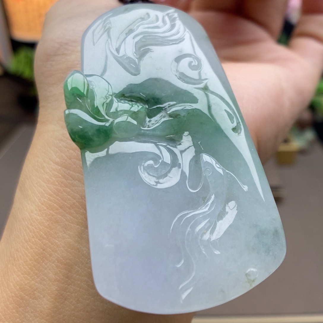 翡翠未镶嵌颈饰吊坠39