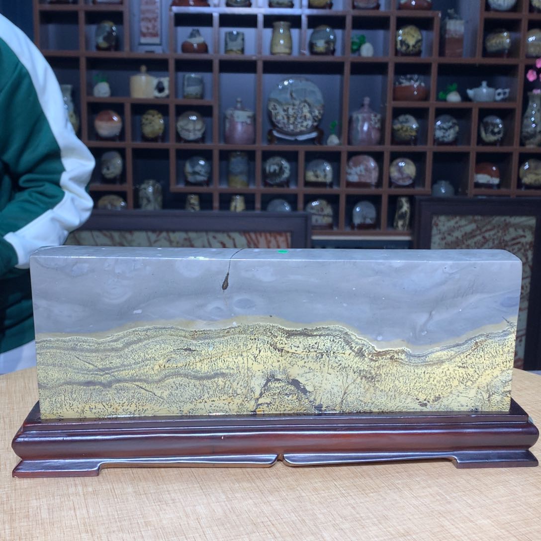 紫砂广西国画石摆件，收藏观赏