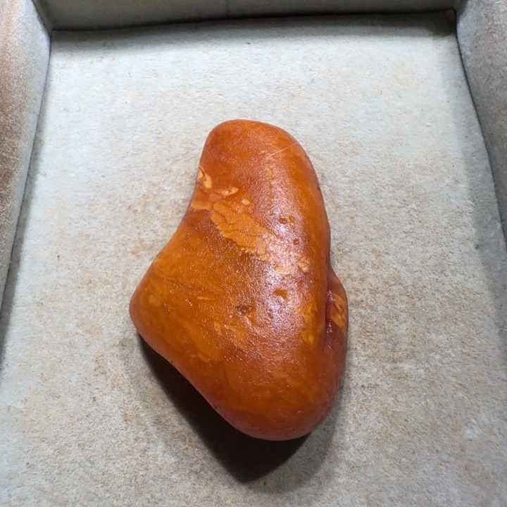 未镶嵌定制琥珀专属定制