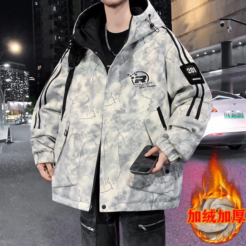 青少年冬季加绒加厚男士外套潮流休闲连帽宽松学生夹克男保暖衣服