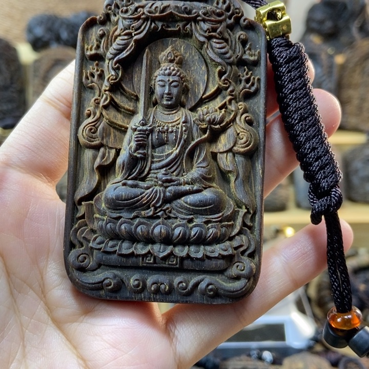 木木*芽庄绿奇楠虚空藏牌