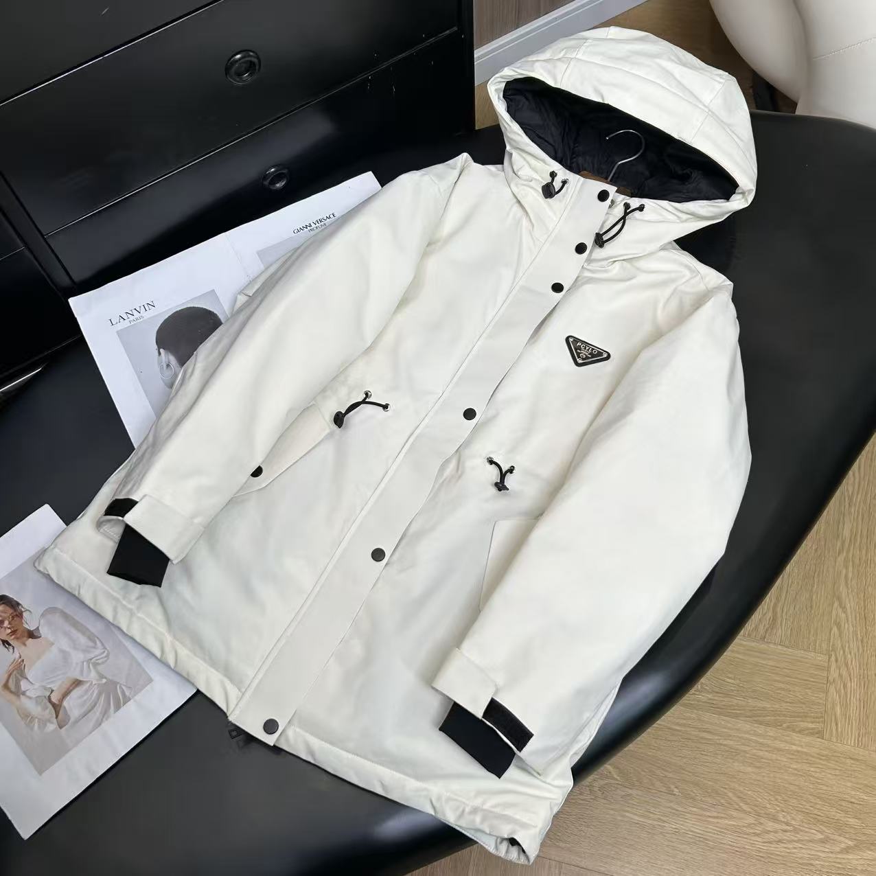 90%白鸭绒超保暖~休闲百搭连帽羽绒服H2642