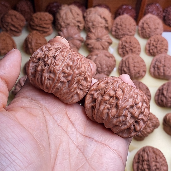 【闪购商品】文玩核桃把件44磨盘