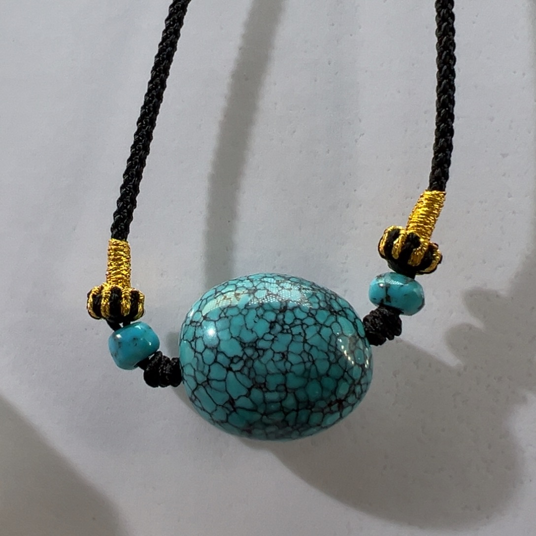 绿松石未镶嵌挂件