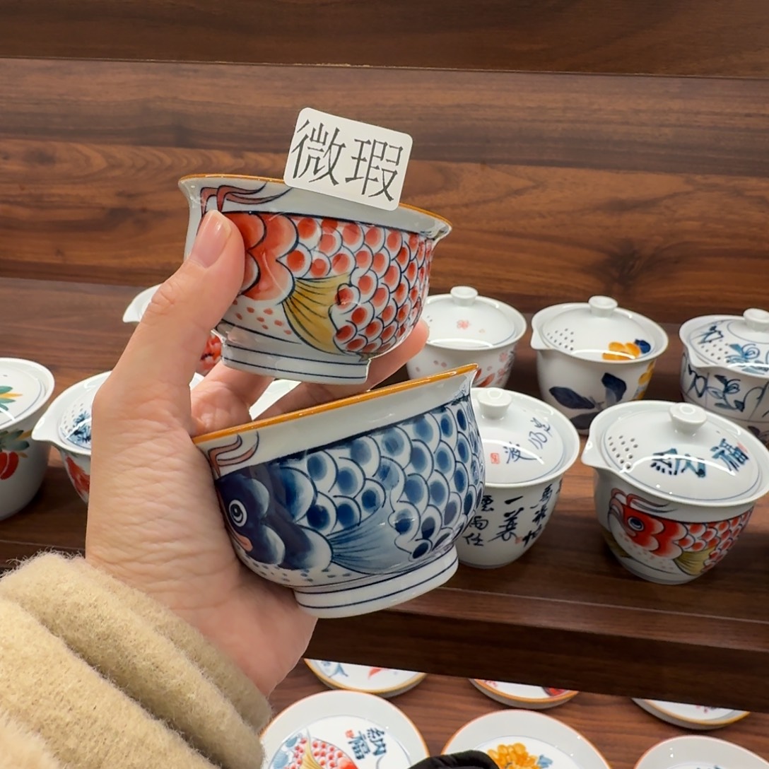 釉下手绘茶具微瑕