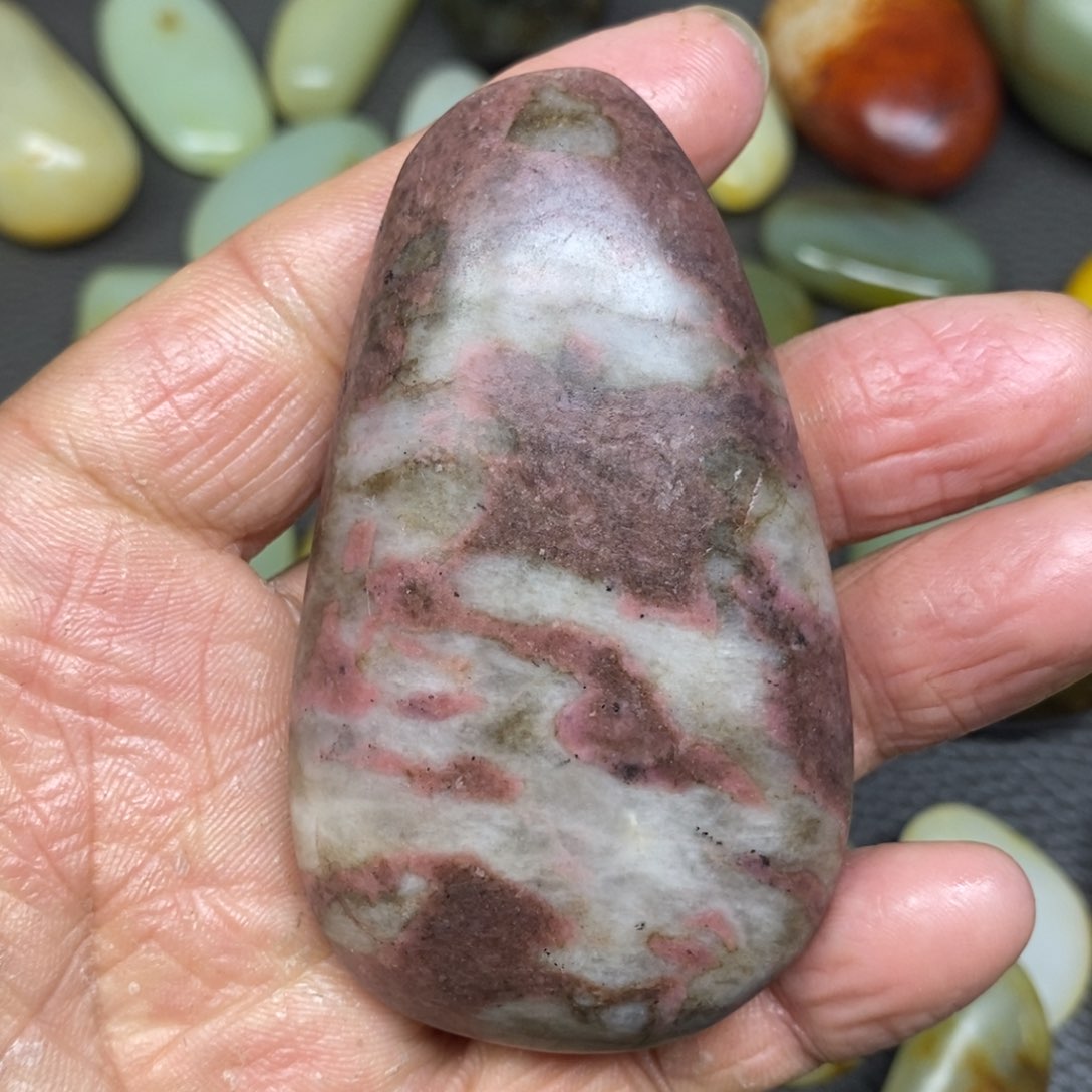 和田玉（糖玉）挂件未镶嵌