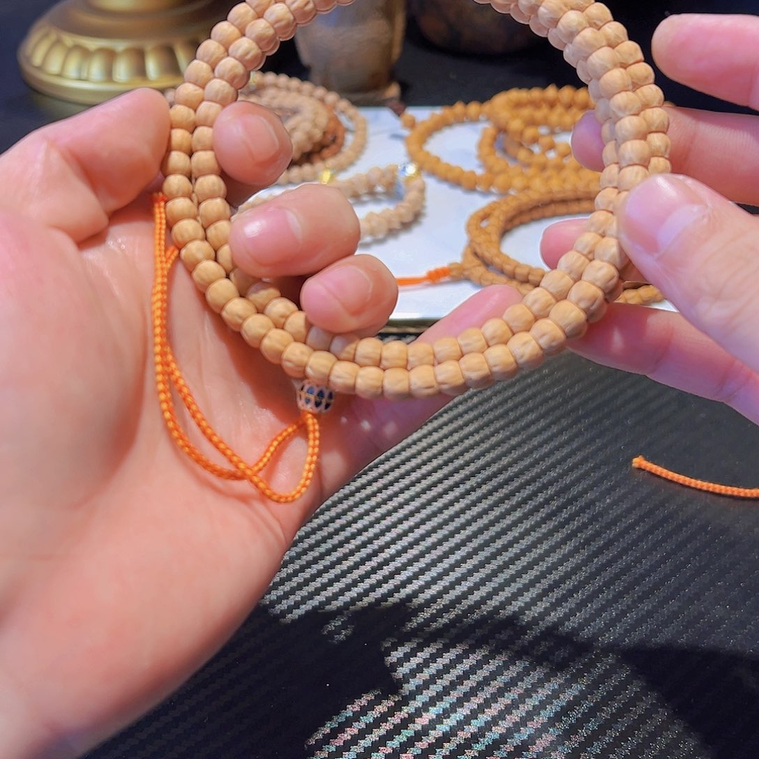 ༺***༻柏香籽/百香籽吊坠