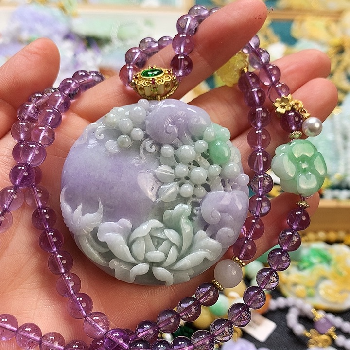 翡翠颈饰未镶嵌吊坠