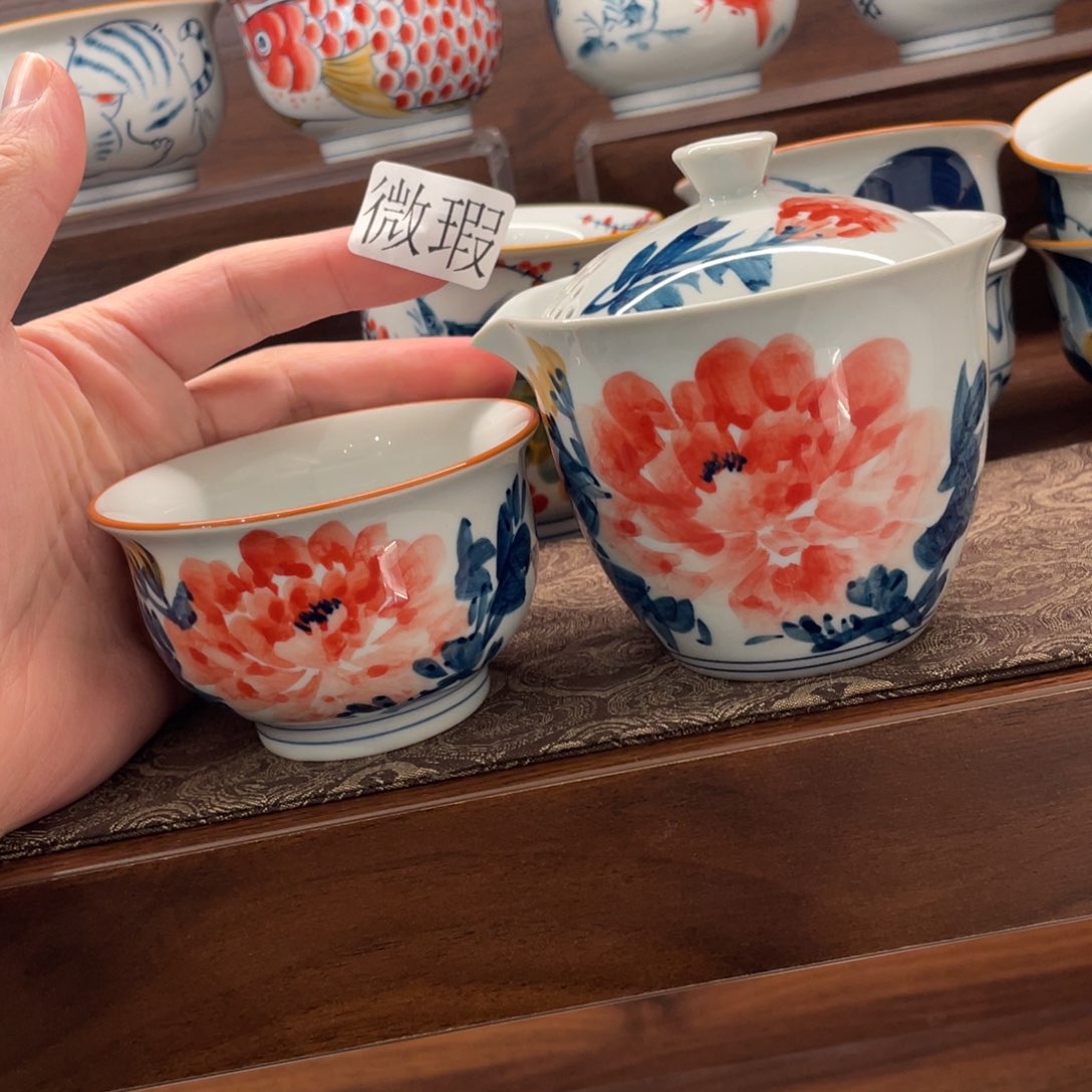 釉下手绘茶具微瑕