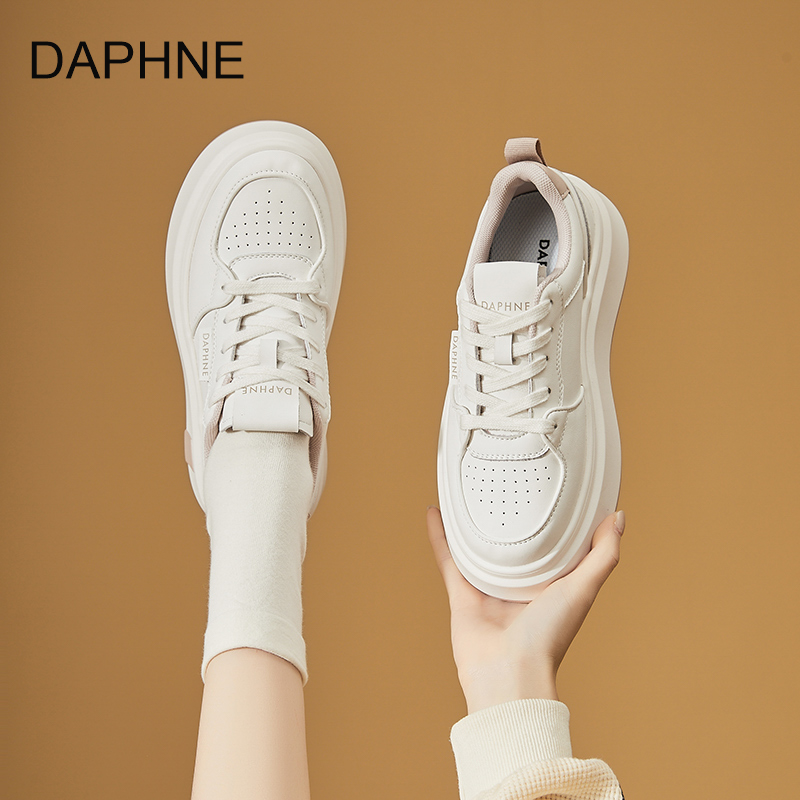 达芙妮2025春季新款防滑耐磨小白鞋时尚百搭厚底真皮休闲女士板鞋