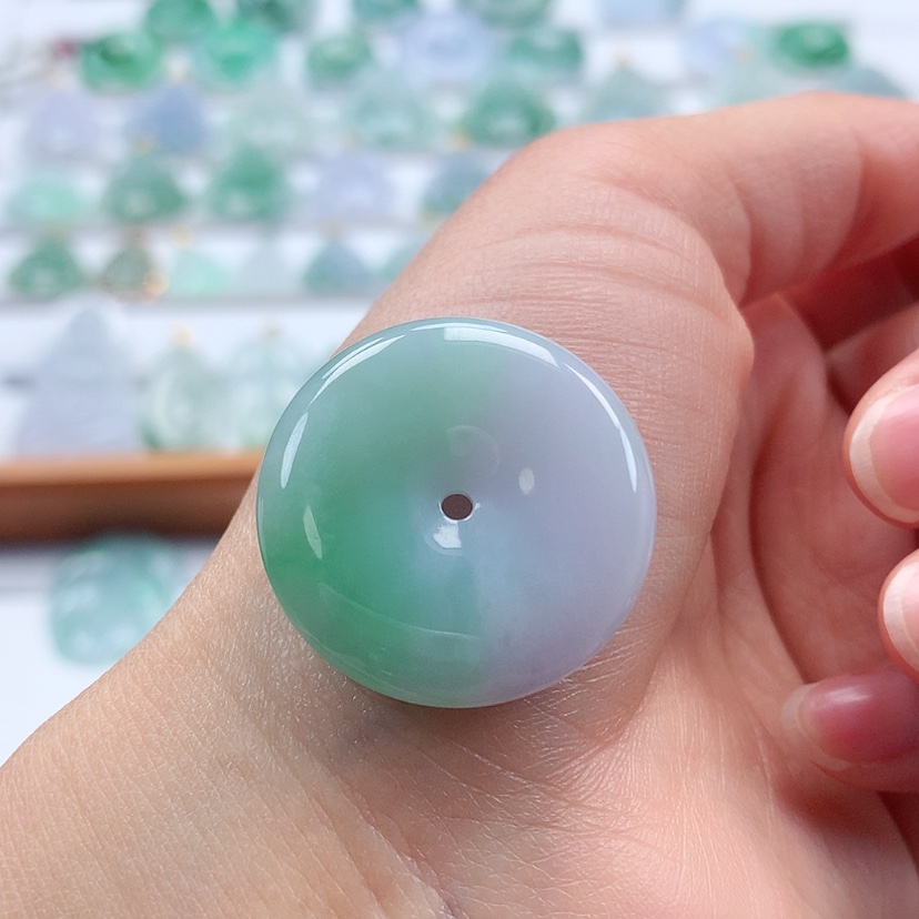 【闪购商品】翡翠吊坠(不含链)未镶嵌