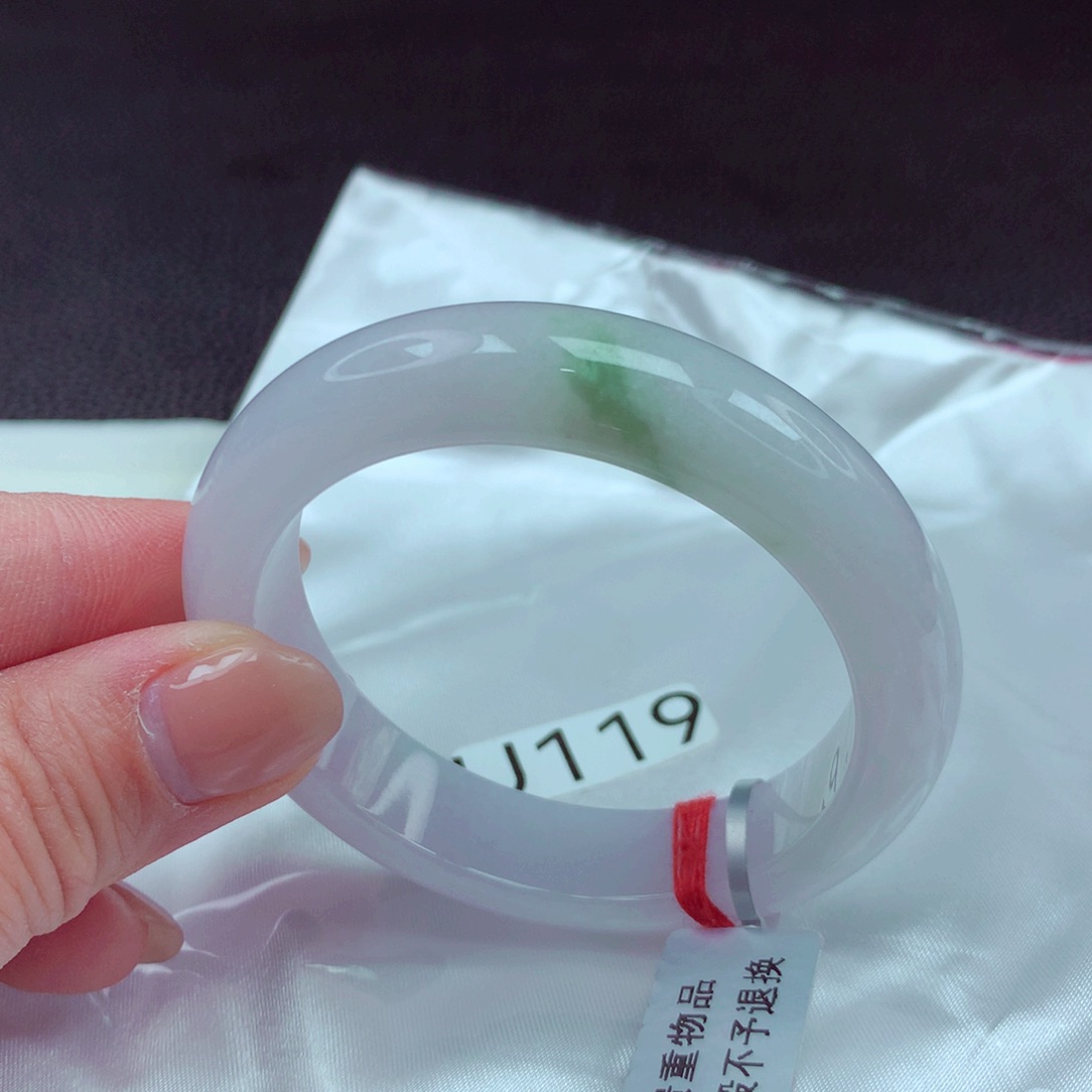 翡翠手镯未镶嵌手镯88