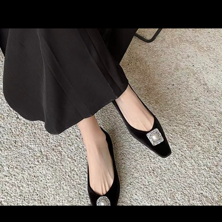 银河日记-【清仓】惠子家水钻小方头法式温柔内增高单鞋Qy19-1