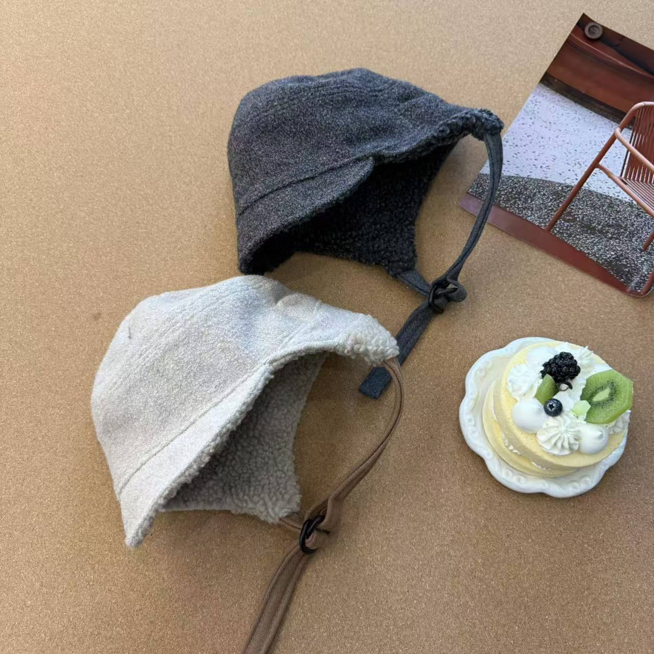 飞行帽护耳帽女冬季帽子保暖显脸小雷锋帽