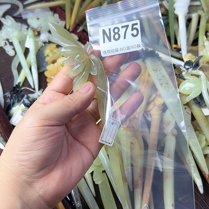 蛇纹石玉发饰合金翊