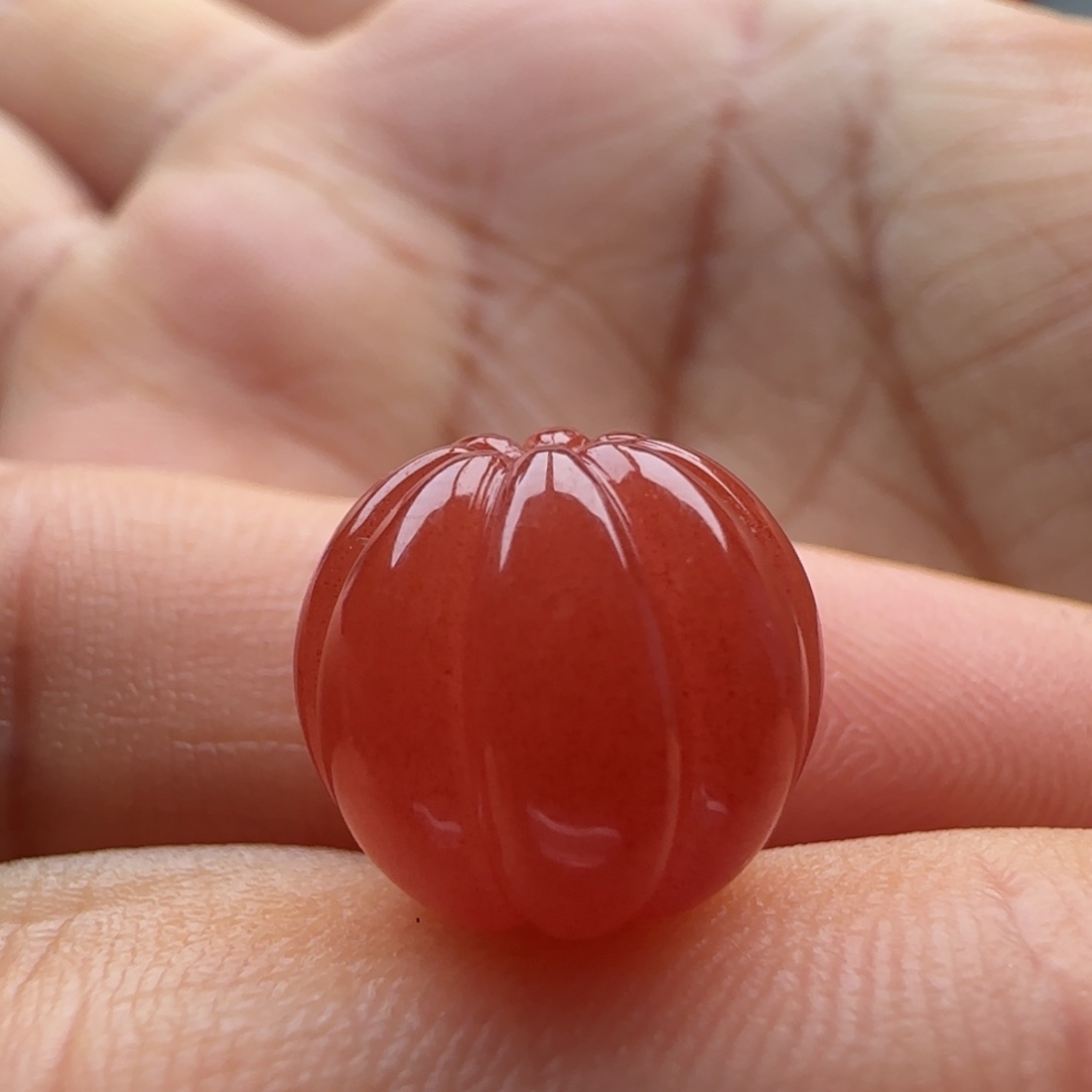 花***衣南红玛瑙未镶嵌瓜珠12.2