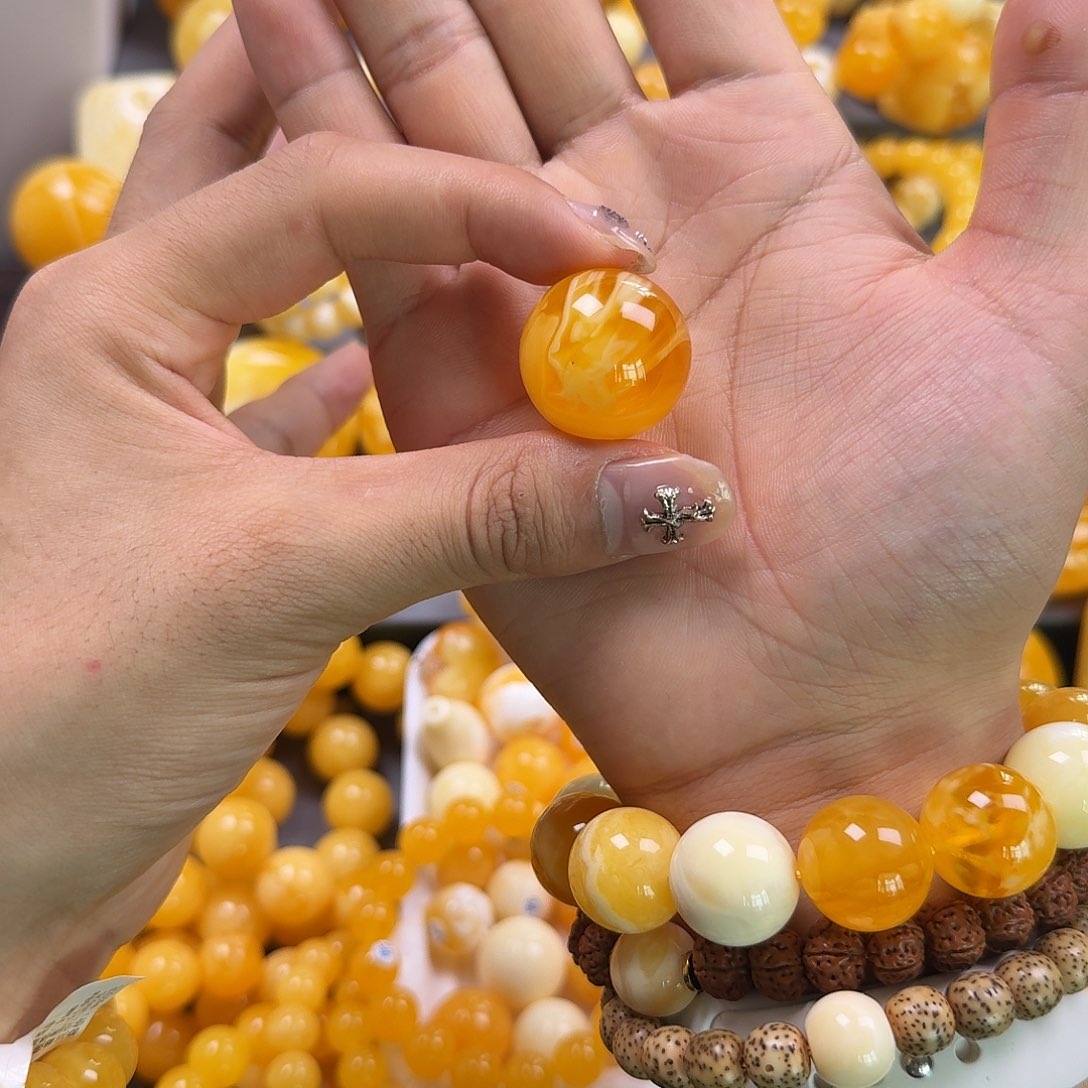 琥珀珠宝奇石未镶嵌25mm