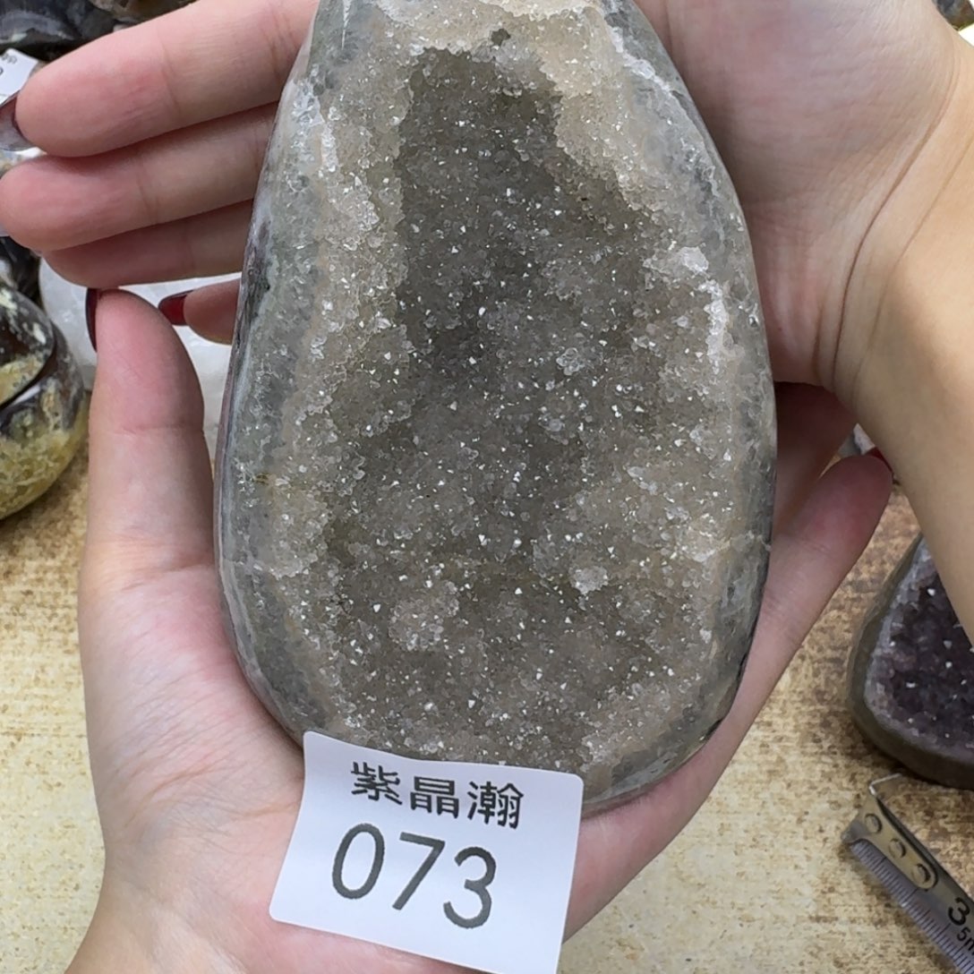 未镶嵌大型摆件（非配饰）水晶