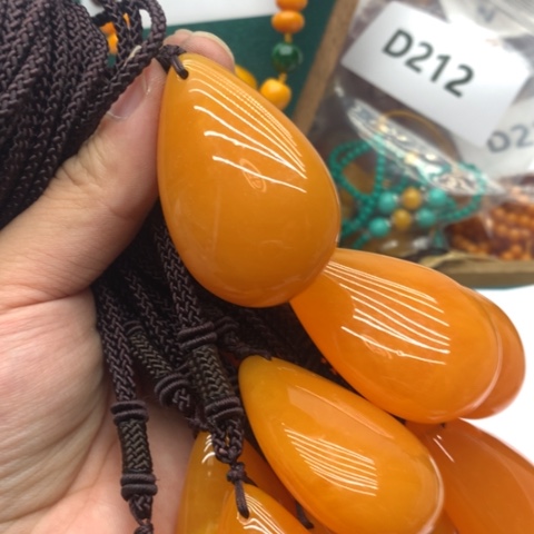 琥珀颈饰未镶嵌D226