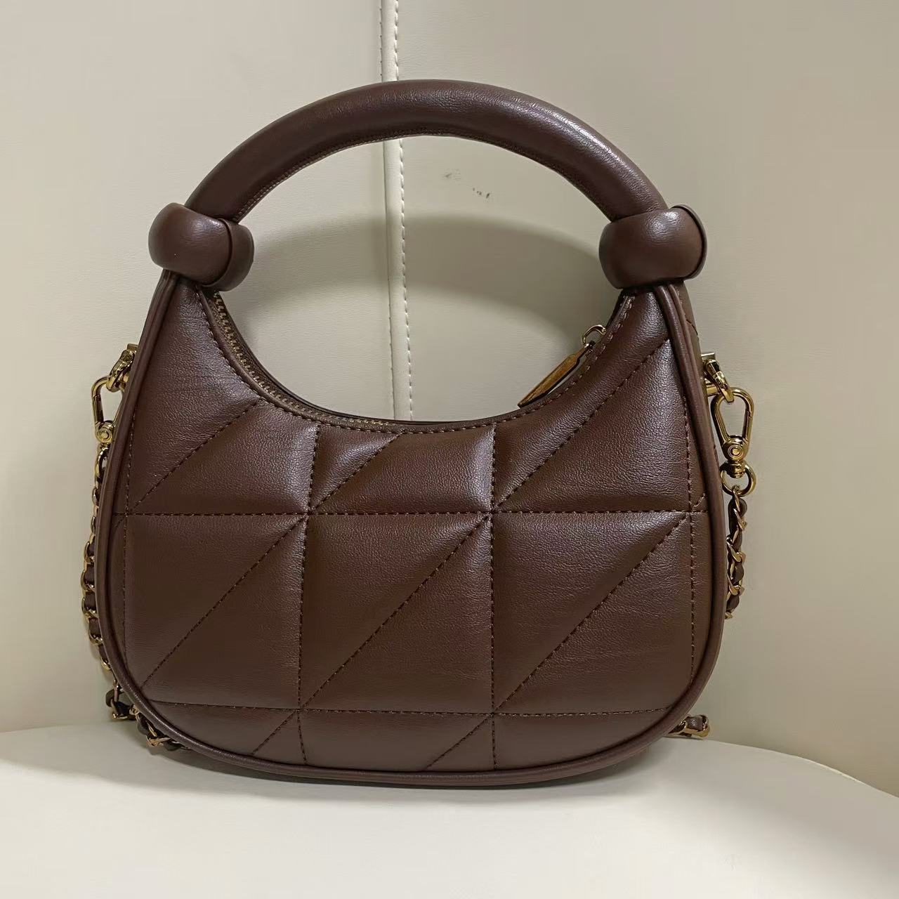 时尚潮流真皮新款女包斜跨包手提包猪猪 0402 棕色