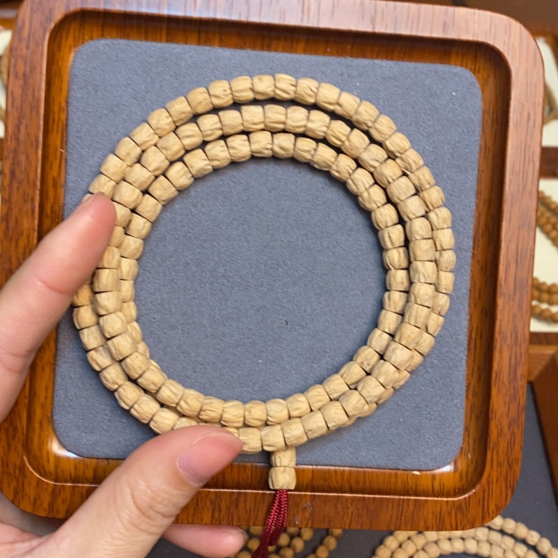 柏香籽/百香籽手串爱**地