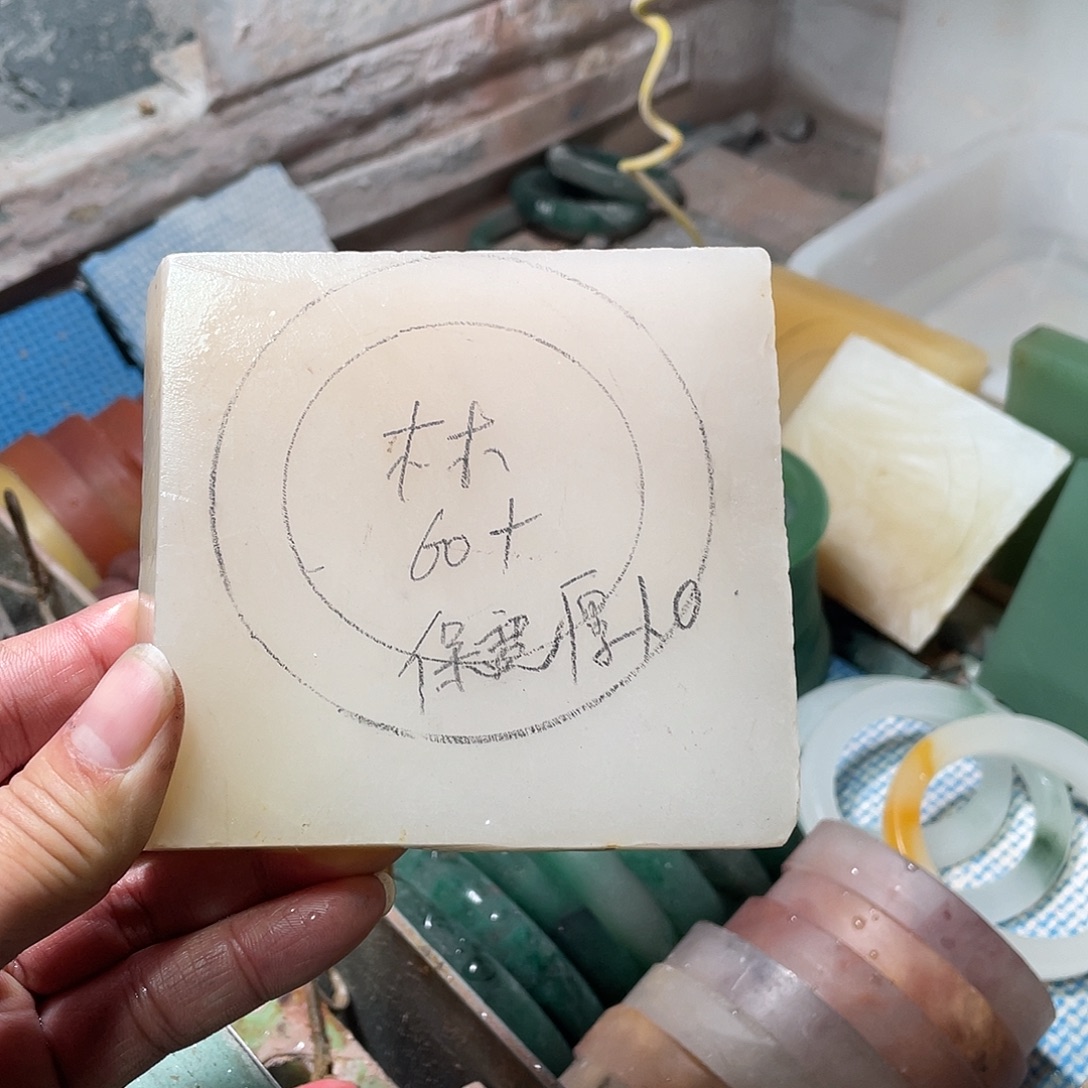 *****定制石英质玉定制加工