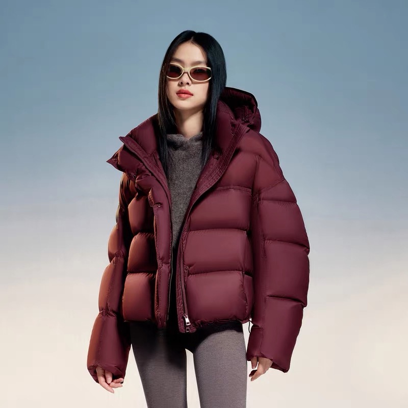 杨紫同款新国际90绒短款龟背泡芙可拆卸连帽鸭绒服女