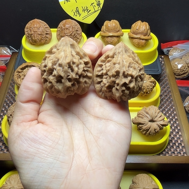 吊坠文玩核桃龙门涧