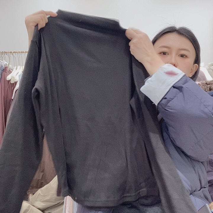 黑色微米荣上衣5555555