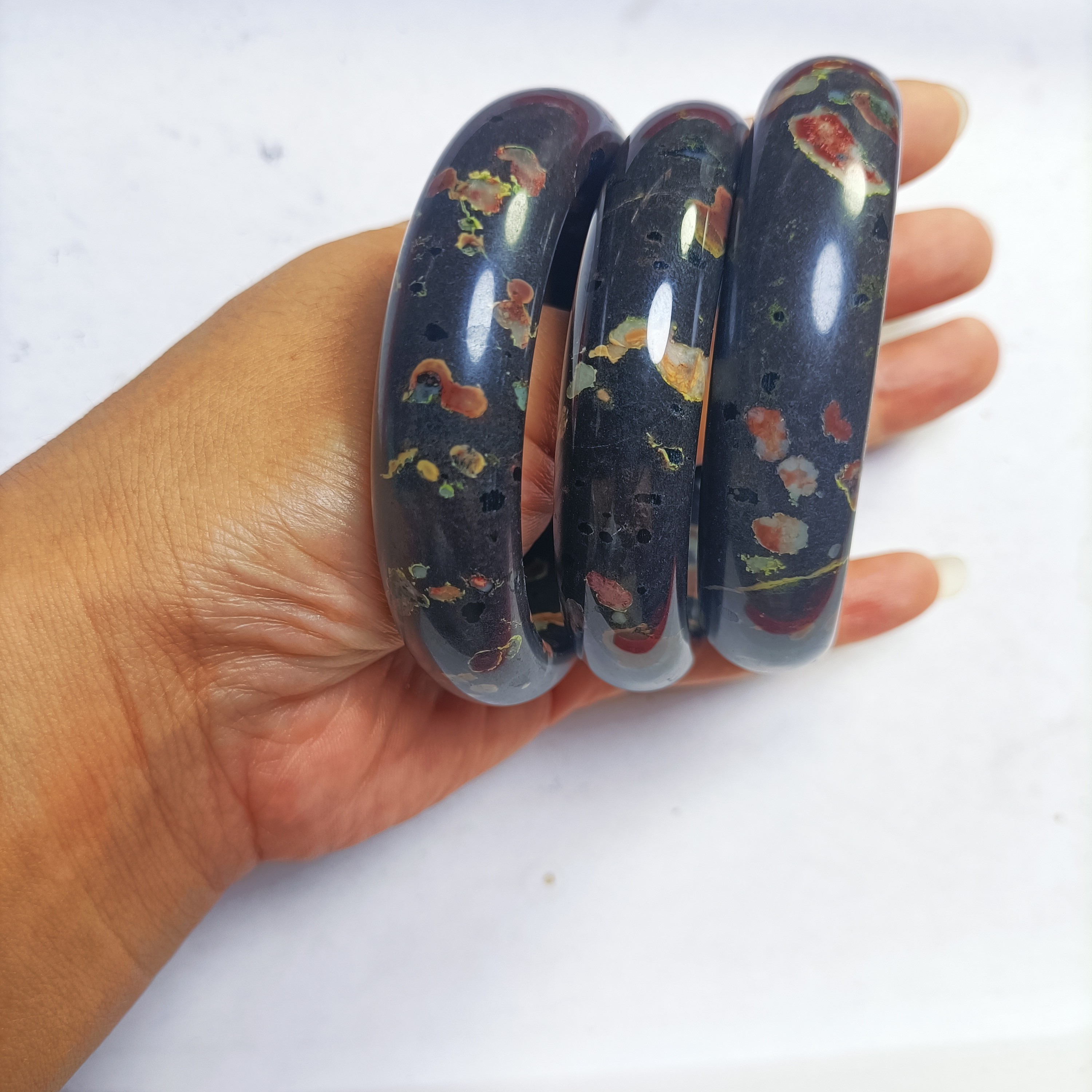 洛阳梅花石玉天然安山岩玉手镯潮流百搭女款拍一发一 