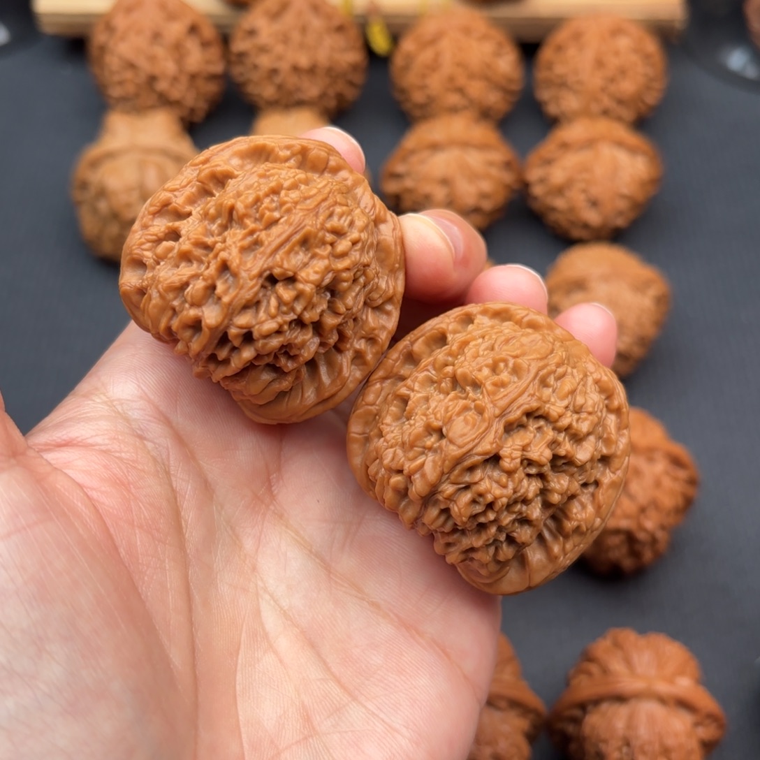 吊坠文玩核桃炮弹疆42+