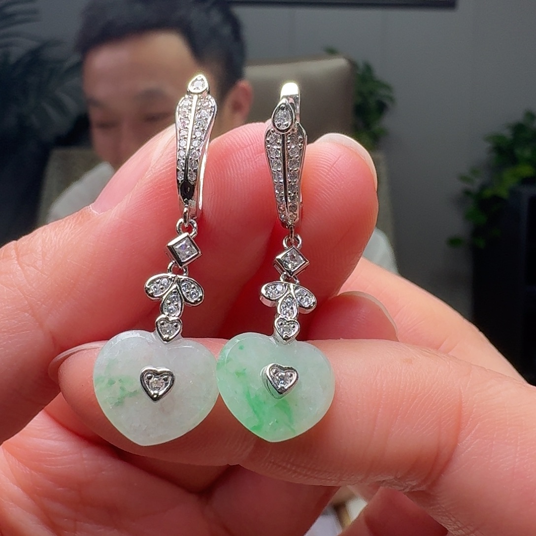 翡翠银S925镶嵌耳饰天然