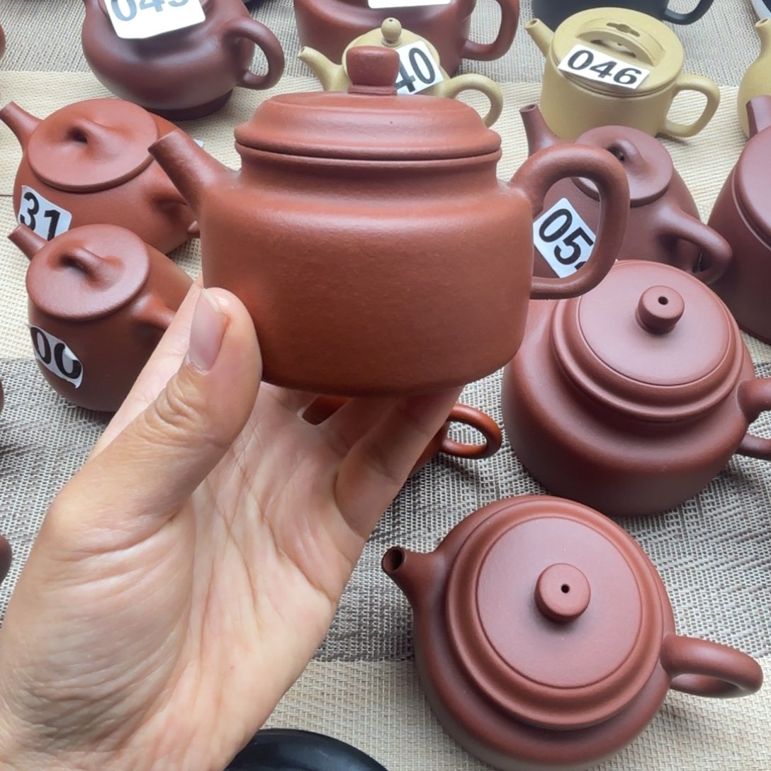 幻****茶壶紫砂红降坡德钟150cc瑕疵