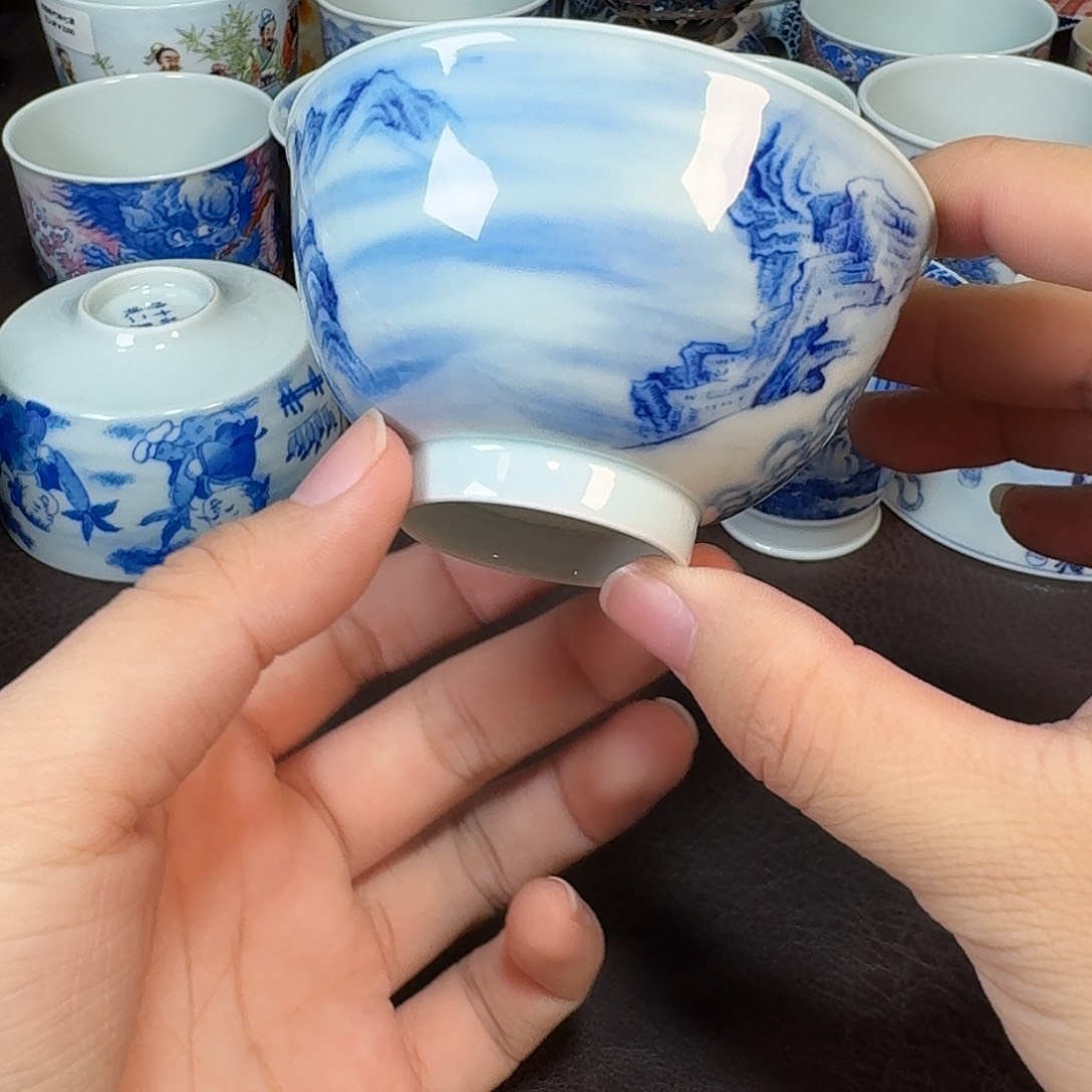 墨***白现代景德镇陶瓷杯