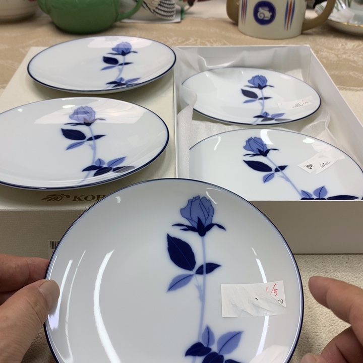 瓷片这些都是自己做