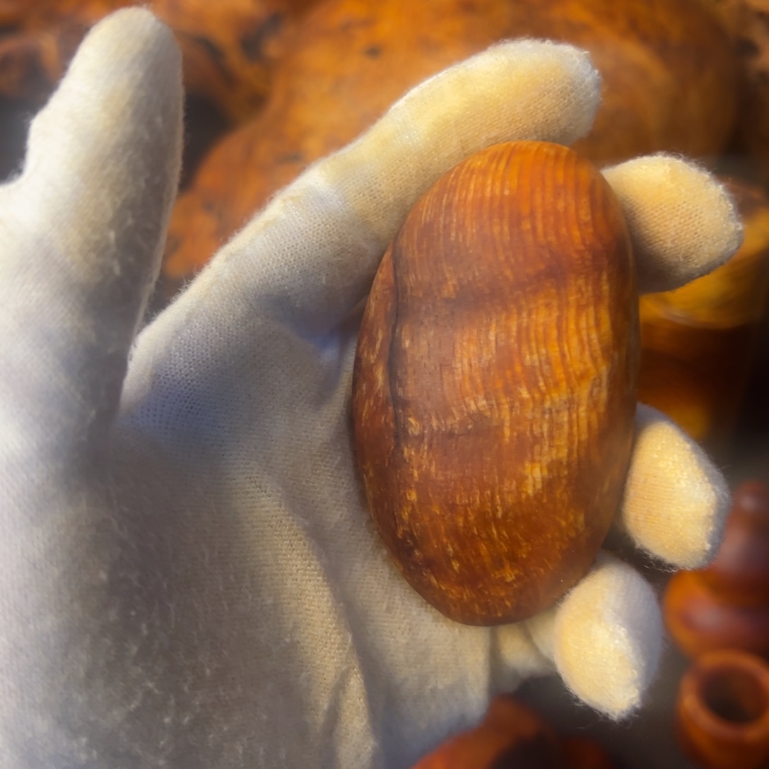 趣***闲琥珀木长白山琥珀木