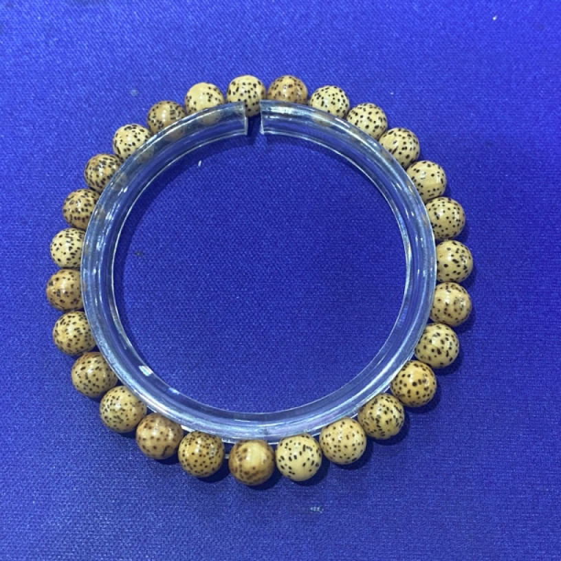 X21 鸡油黄老星月0.7cm圆珠手串（尺寸多样性发其一）