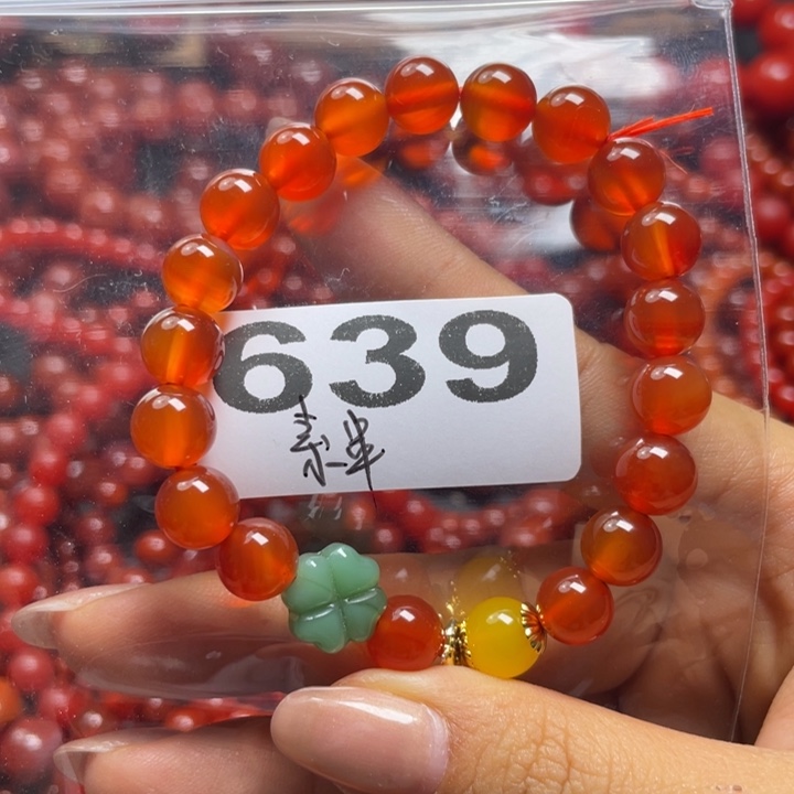 手链未镶嵌南红玛瑙小*姐