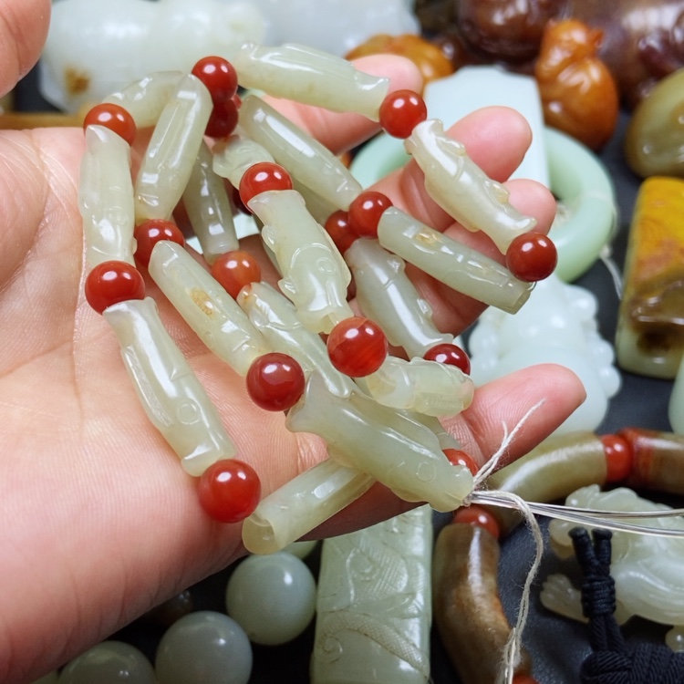 【闪购商品】和田玉颈饰未镶嵌与**善