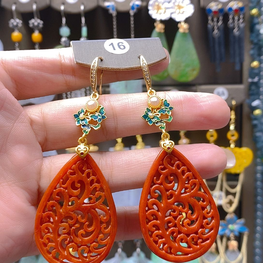 未镶嵌翡翠耳饰翡翠