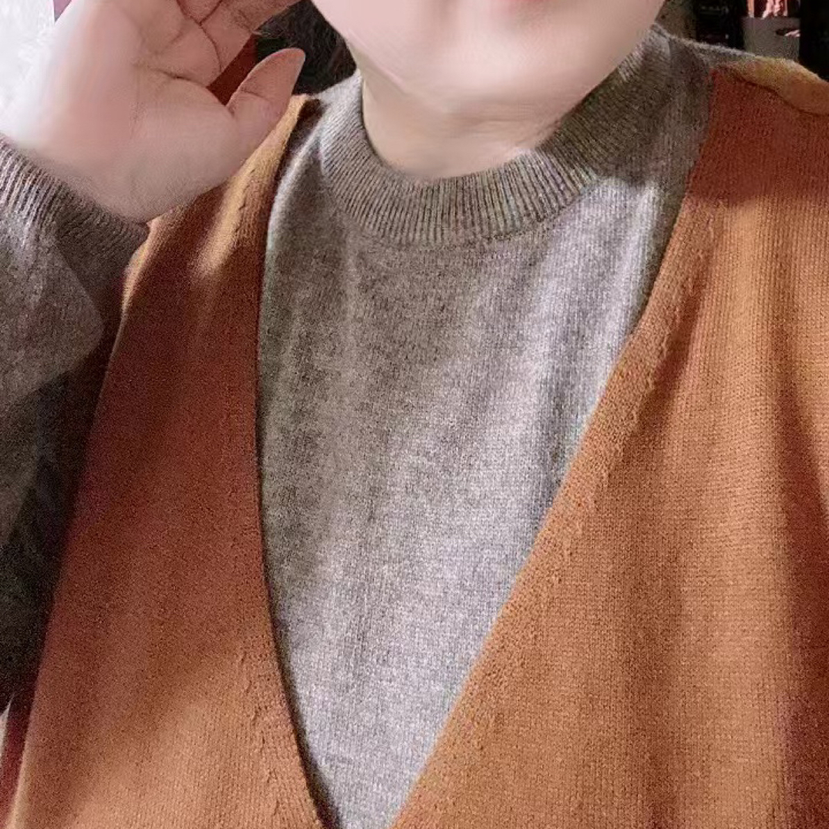 安安家男女同款小山羊绒圆领