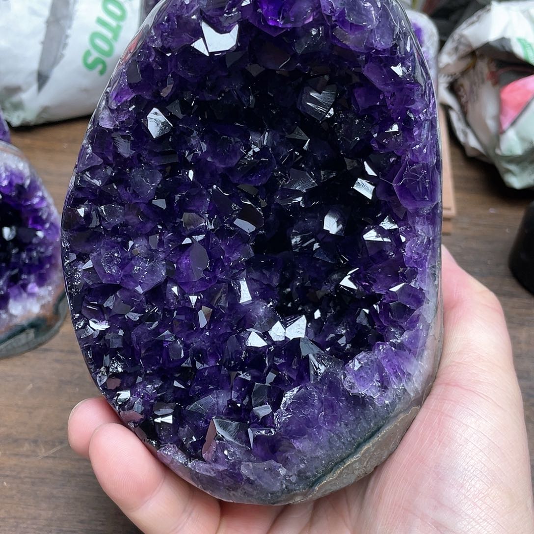 紫晶大型摆件（非配饰）未镶嵌.*