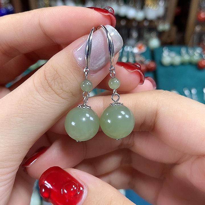 和田玉银S925镶嵌耳饰天然卡12mm左右冰晴水