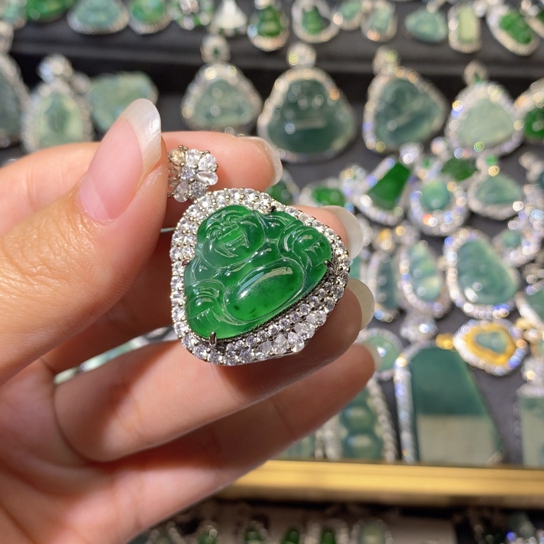 翡翠未镶嵌颈饰天然